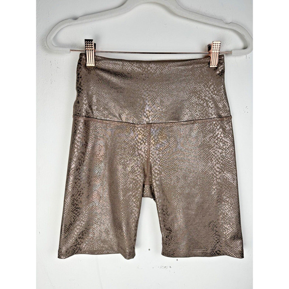 Beyond Yoga Metallic Snake Print Athleisure Glam Biker Workout Shorts XS - Picture 1 of 5